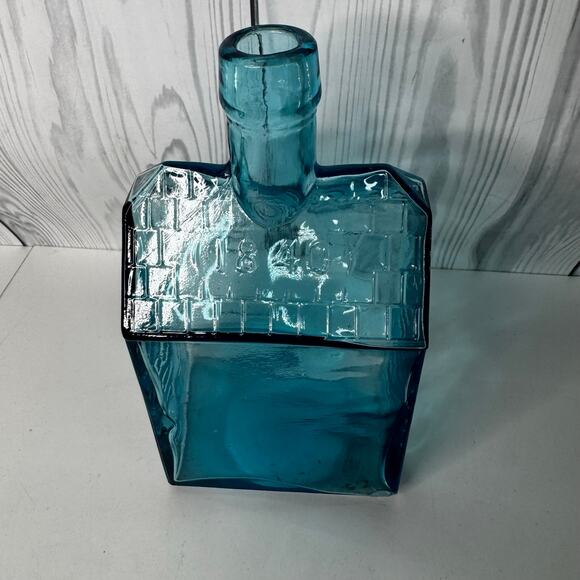 Vintage E.C. BOOZ’S Old Cabin Whiskey Bottle Blue 1840 - Picture 3 of 5
